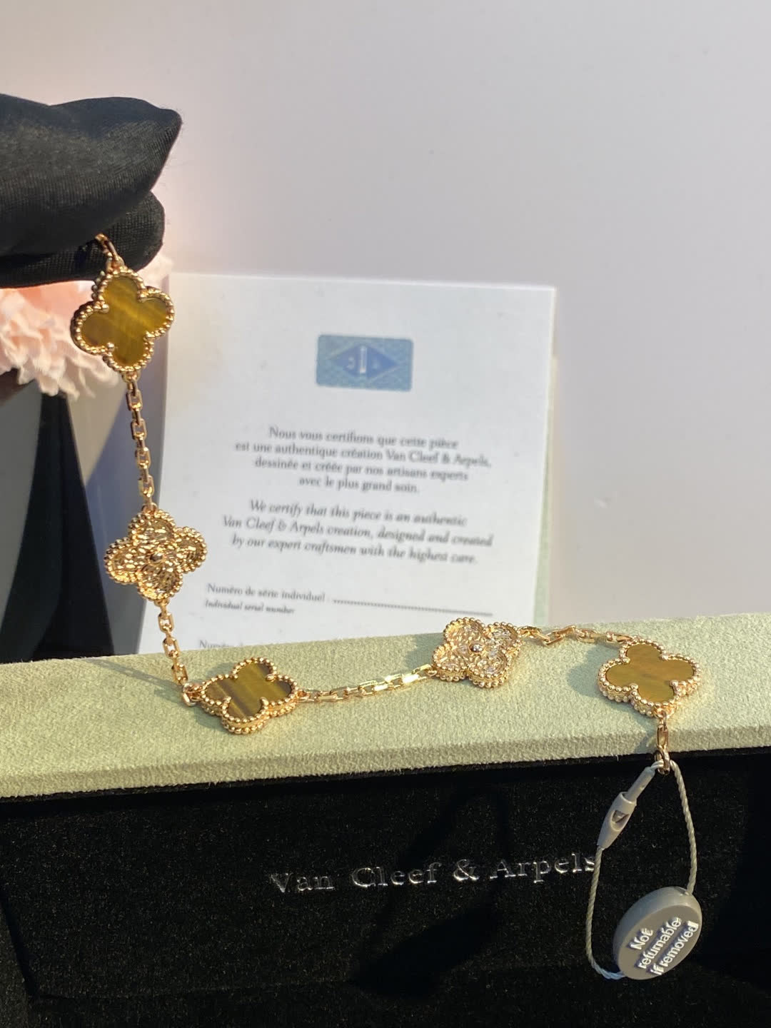 Van Cleef & Arpels Vintage Alhambra Yellow Gold Tiger's Eye Bracelet